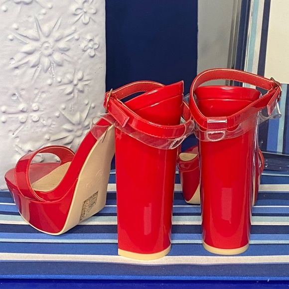 Red patent chunky platform ankle strap high heel sandals Mackin J sz 10 - Picture 5 of 11